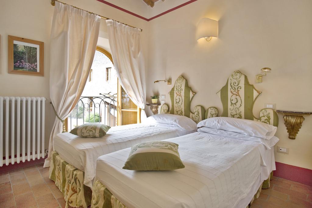 Bertolli Villas Matraia Quarto foto